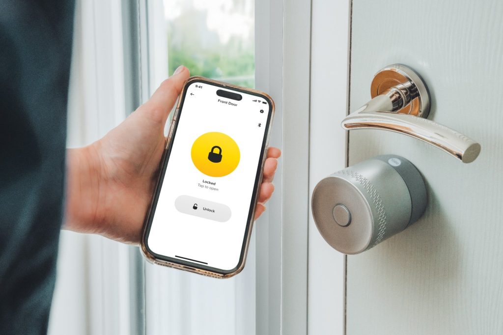 Încuietorile inteligente câștigă teren în România, dar prețul și ușurința în utilizare rămân criterii decisive Piața de sisteme smart home din România, inclusiv cea a încuietorilor inteligente, evoluează constant, însă cumpărătorii români rămân pragmatici