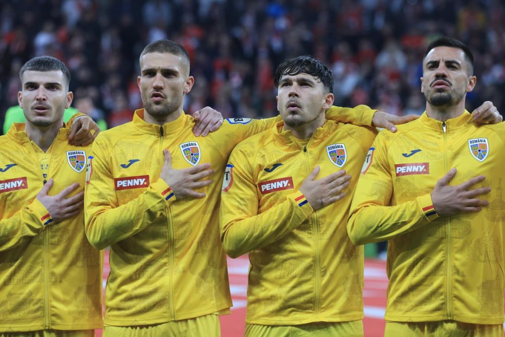 Bîrligea, incert pentru amicalul România – Slovacia: Atacantul, cu probleme musculare Se pare că selecționerul echipei naționale a României, Mircea Lucescu, ar putea avea o problemă de ultim moment înaintea amicalului cu Slovacia