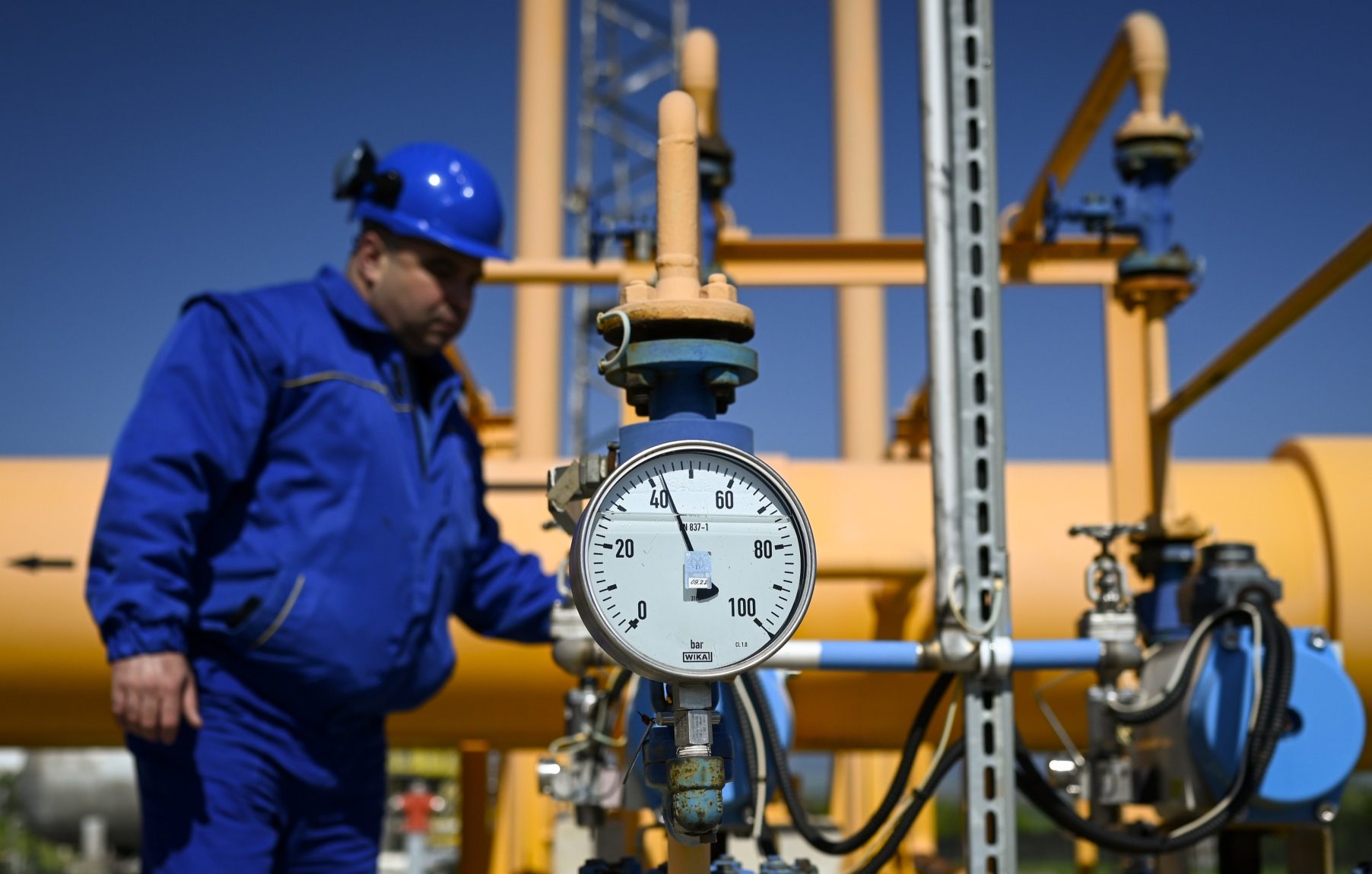 Moscova pare să profite de pe urma războiului din Orientul Mijlociu, susținută de relaxarea sancțiunilor occidentale Războiul din Orientul Mijlociu pare să aducă beneficii surprinzătoare pentru Rusia, care se numără printre principalii câștigători ai acestei situații