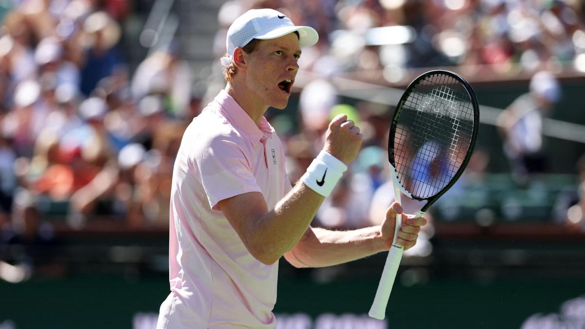 Sinner cucerește Indian Wells și își completează colecția de trofee pe hard Jannik Sinner a triumfat la Indian Wells, adjudecându-și titlul Masters 1000 care îi lipsea din colecție și demonstrând încă o dată că se află într-o formă de excepție