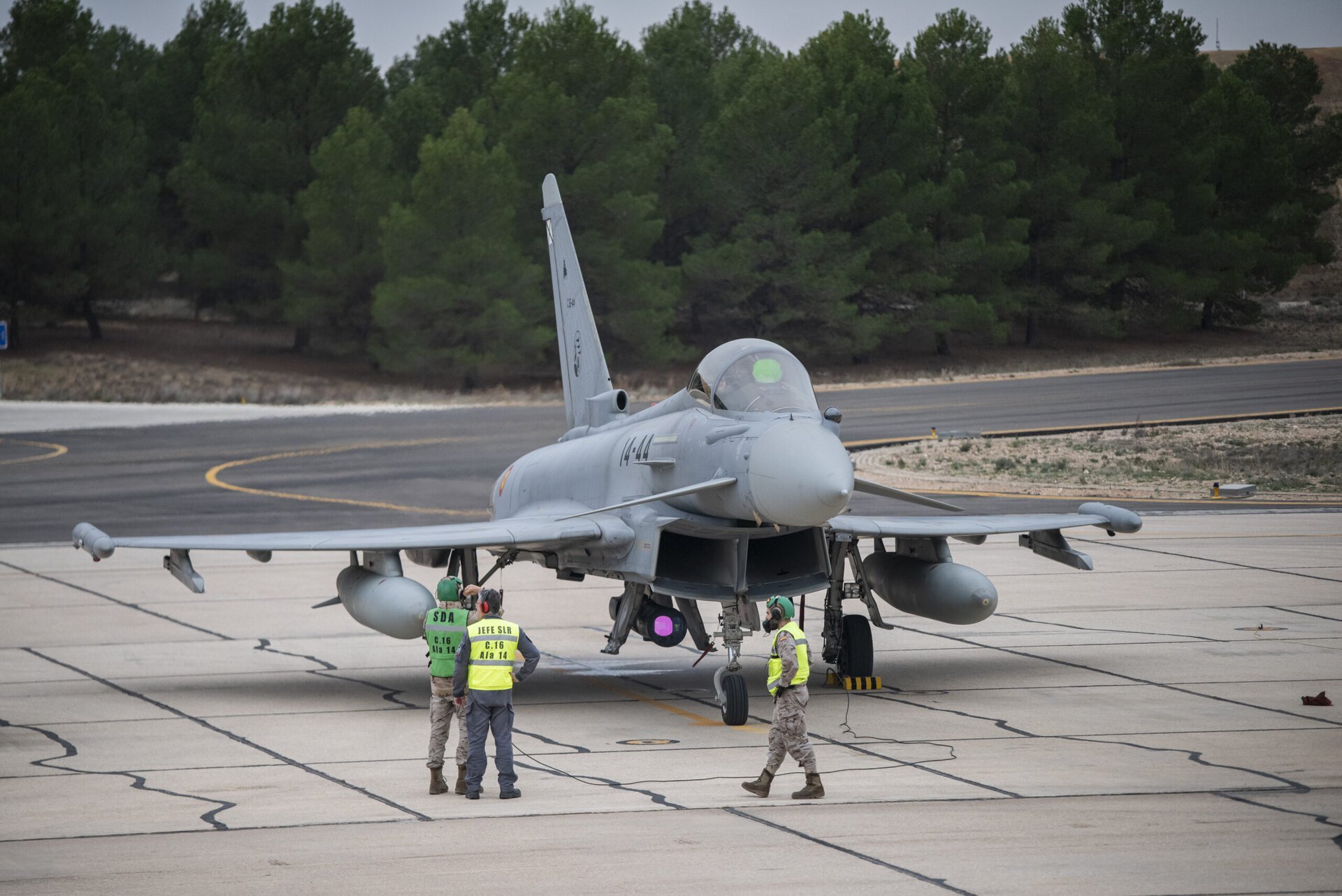 SUA ia în calcul amplasarea de avioane la Kogălniceanu și dislocarea de tancuri la Smârdan Statele Unite ale Americii iau în considerare posibilitatea de a trimite avioane militare la baza aeriană Mihail Kogălniceanu, precum și dislocarea unui batalion de tancuri la baza militară de la Smârdan, județul Galați
