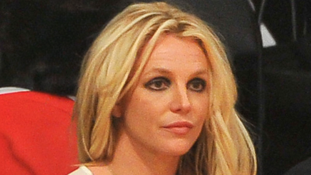 Britney Spears, arestată pentru conducere sub influența alcoolului în California Los Angeles – Britney Spears, celebra cântăreață pop, a fost arestată miercuri seară în Ventura County, California, pentru conducere sub influența alcoolului (DUI), conform surselor din cadrul forțelor de ordine citate de TMZ