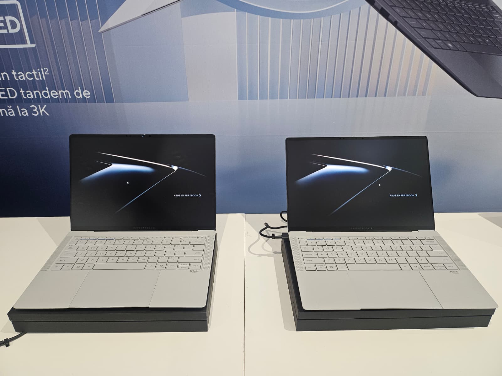 ASUS lansează în România ExpertBook Ultra, un laptop business premium cu accent pe inteligența artificială Noul laptop ASUS ExpertBook Ultra ajunge pe piața din România, propunând o abordare premium pentru utilizatorii din domeniul business
