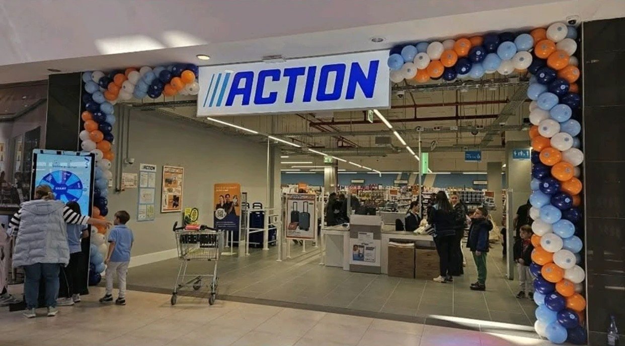 Action, retailerul olandez de succes, angajează masiv în România Retailerul olandez Action, cunoscut pentru prețurile mici și gama variată de produse nealimentare, își extinde operațiunile în România și caută să angajeze personal pentru mai multe magazine din țară