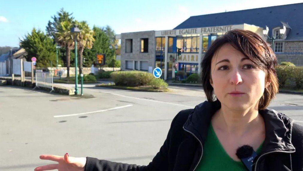 Alegeri locale în Franța: Români pe listele electorale În mai puțin de o săptămână, Franța organizează primul tur al alegerilor locale, un scrutin crucial pentru desemnarea primarilor celor aproximativ 35.000 de comune și orașe din țară