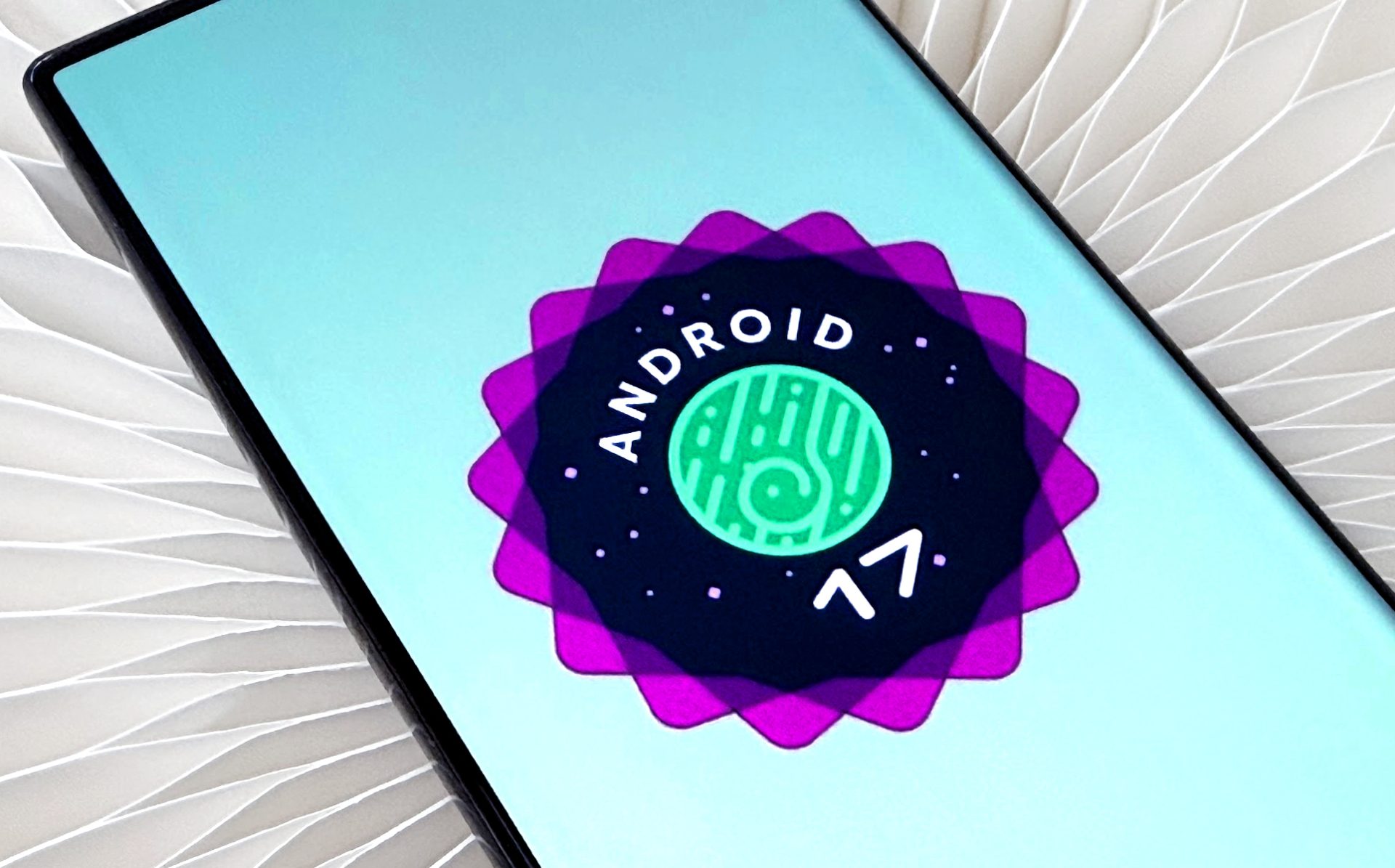 Android 17 vine cu îmbunătățiri majore pentru fotografierea direct din aplicații Noua versiune a sistemului de operare Android promite o experiență fotografică îmbunătățită, mai ales pentru utilizatorii care preferă să imortalizeze momentele direct din aplicațiile sociale