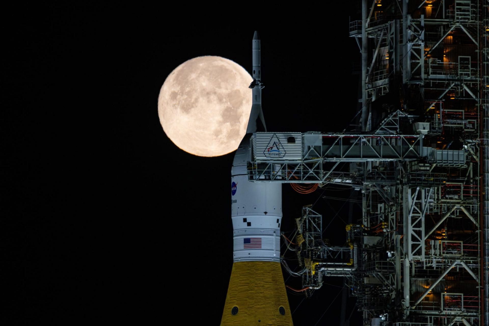 Artemis II: Misiunea care pregătește revenirea oamenilor pe Lună În noaptea de 1 spre 2 aprilie, la ora 01:24, ora României, NASA va lansa misiunea Artemis II
