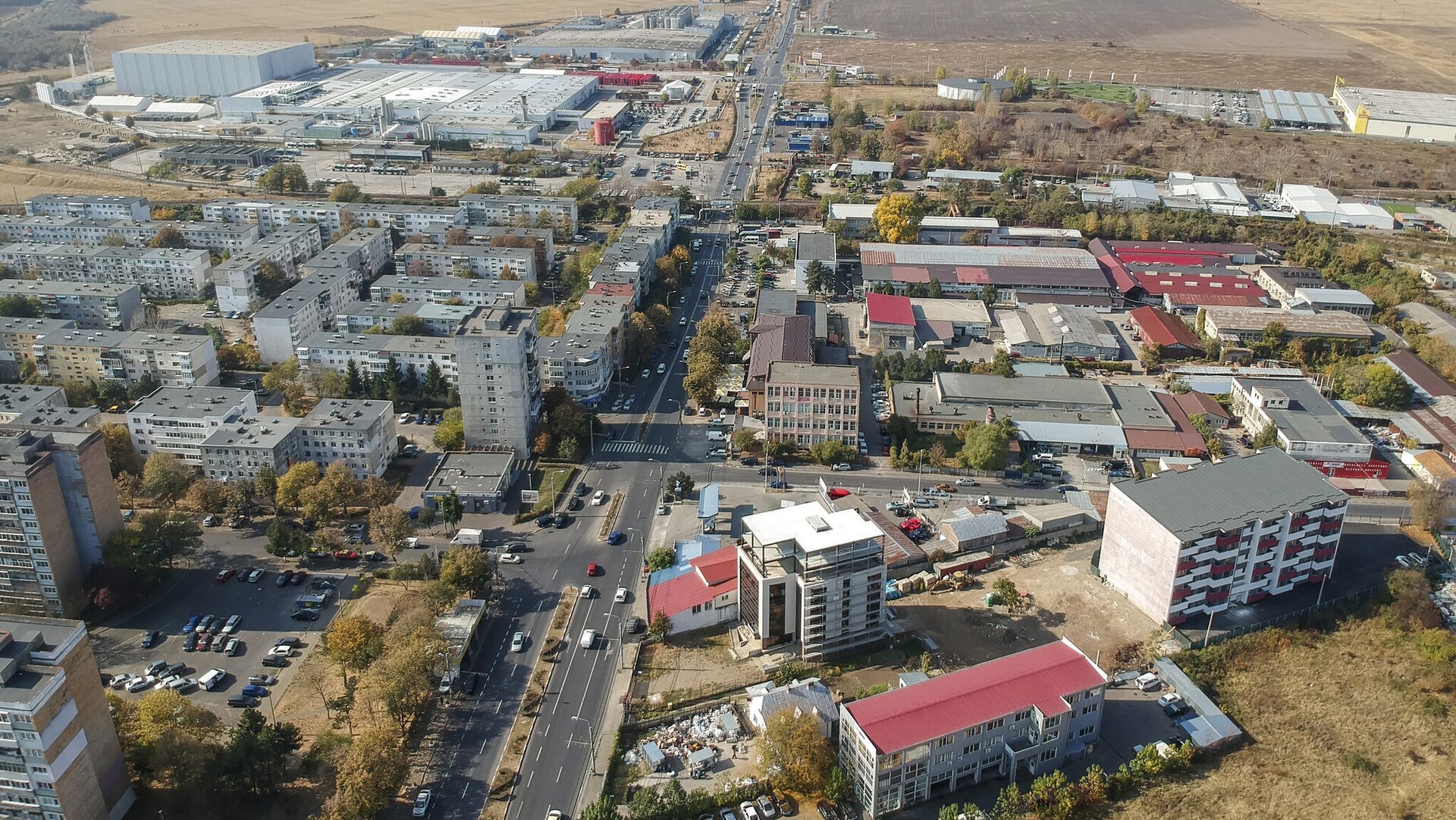 Impozit pe clădiri vechi redus: Ce fac proprietarii care au plătit deja în orașul X?