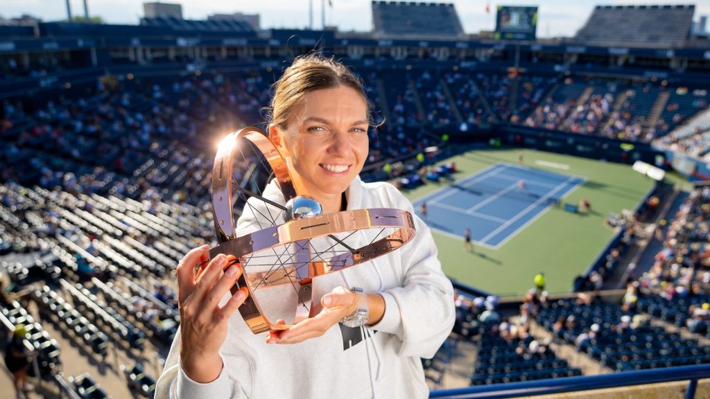 Paste de lux la hotelul Simonei Halep: Peste 4.700 de lei pentru un sejur în Poiana Brașov O vacanță de Paște într-o locație exclusivistă din Poiana Brașov, deținută de fosta campioană de tenis Simona Halep, poate costa peste 4.700 de lei de persoană, potrivit informațiilor disponibile pe platforma booking.com