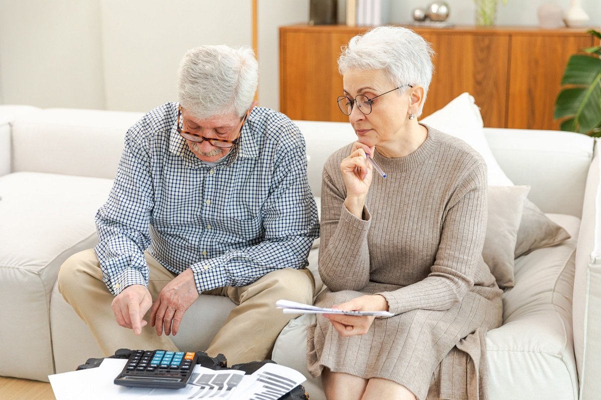 Pensia paneuropeană: O soluție flexibilă pentru românii cu mobilitate în UE Produsul paneuropean de pensii personale (PEPP) promite o soluție flexibilă pentru economisirea în vederea pensionării, mai ales pentru cei care lucrează în mai multe țări din Uniunea Europeană