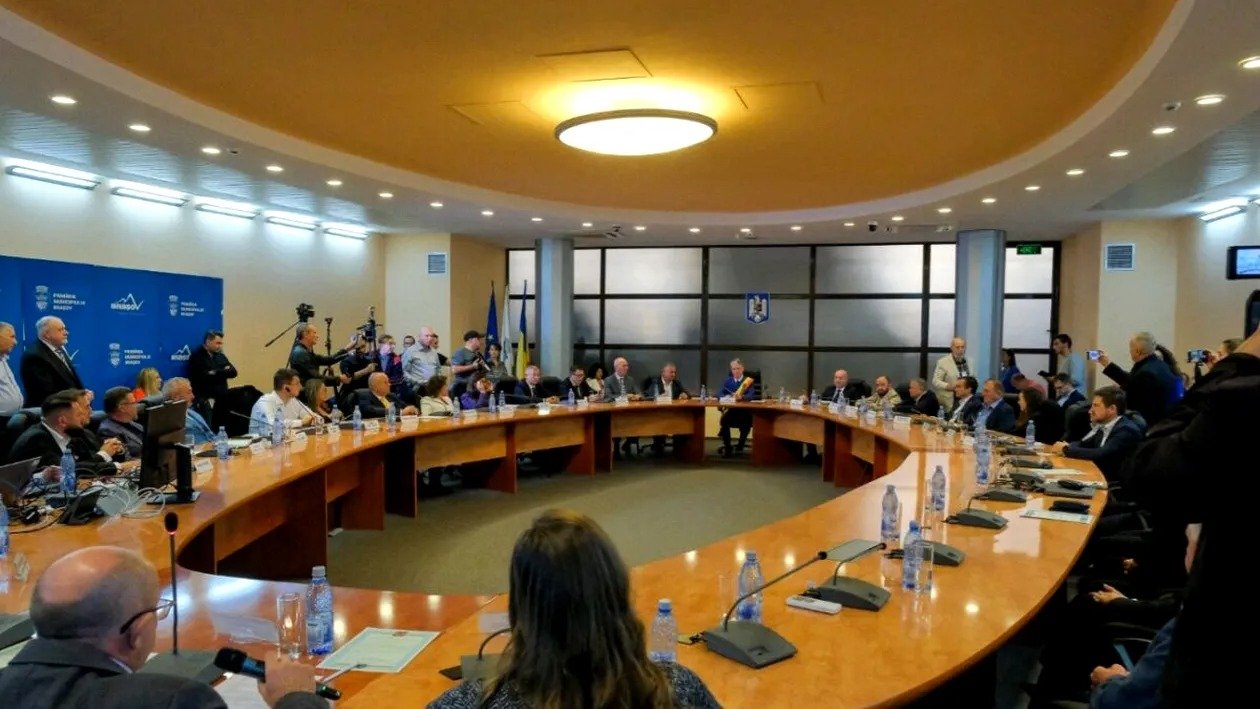 Câți bani primesc consilierii locali în 2026? Indemnizațiile consilierilor locali, stabilite în funcție de prezența la ședințe și de atribuțiile îndeplinite, generează constant interes public