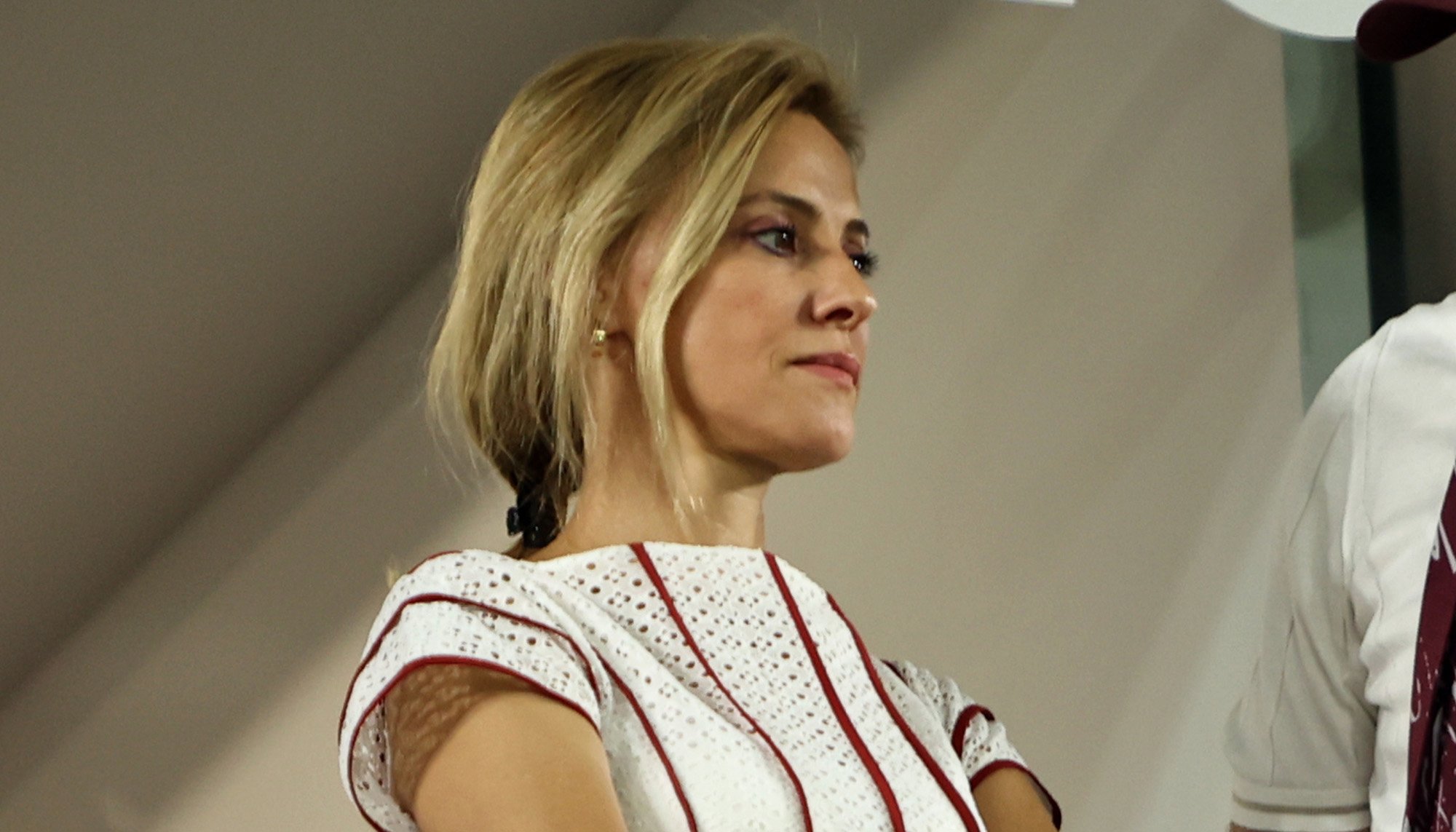 Diana Șucu, apel la responsabilitate pentru românii care călătoresc în Egipt, pe fondul conflictului din Orientul Mijlociu Diana Șucu, soția omului de afaceri Dan Șucu, a atras atenția asupra numărului mare de români care continuă să călătorească în Egipt, în ciuda tensiunilor din Orientul Mijlociu