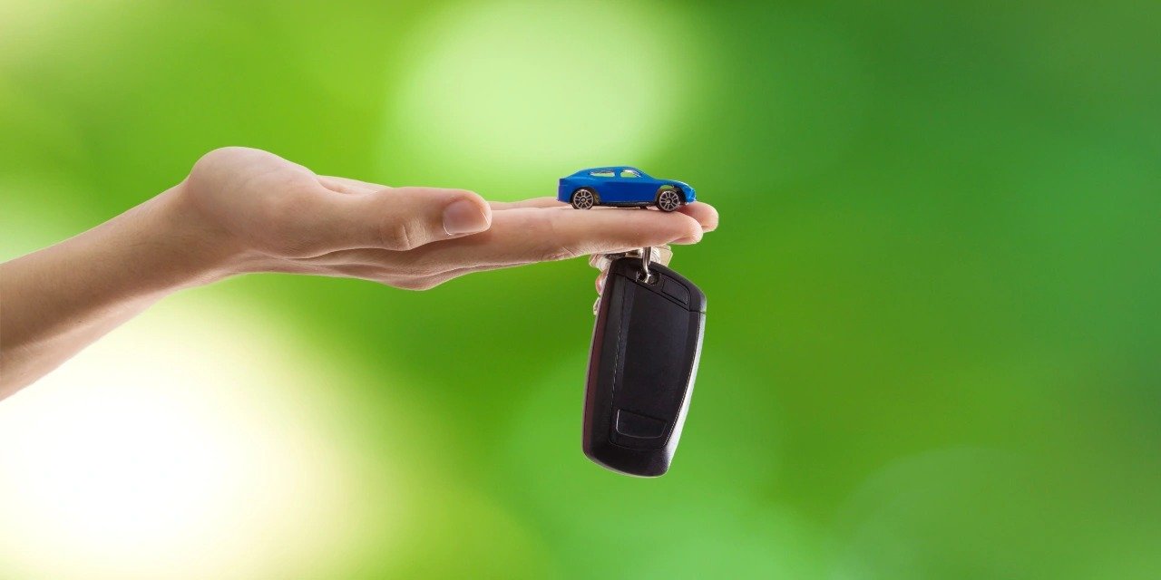Ce poți conduce fără permis în România: Ghidul complet În România, anumite categorii de vehicule pot fi conduse fără a deține permis de conducere, însă legislația impune respectarea unor reguli specifice pentru siguranța participanților la trafic