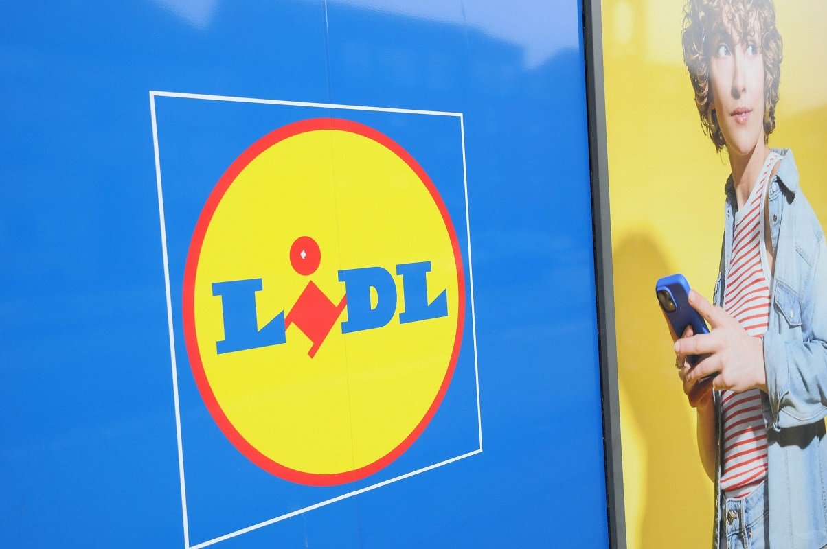 Lidl oferă miel întreg și alte produse prin aplicația mobilă Plus Retailerul Lidl a lansat o nouă campanie promoțională ce include posibilitatea de a rezerva online produse diverse, inclusiv miel întreg, prin intermediul aplicației mobile Lidl Plus