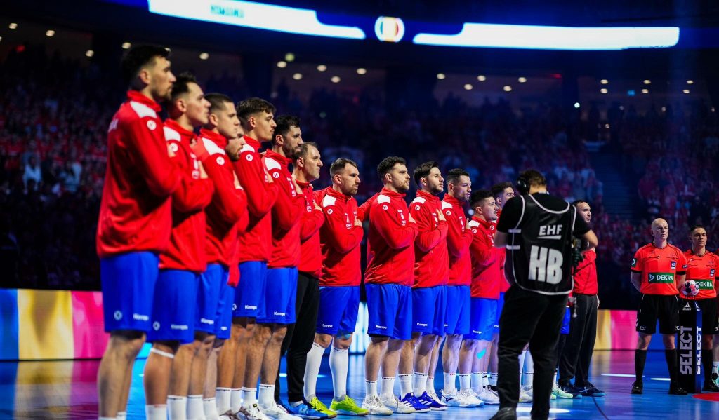 Handbaliștii români se pregătesc pentru duelul cu Turcia în preliminariile mondiale Echipa națională de handbal masculin a României se pregătește pentru a aborda cu încredere dubla confruntare cu Turcia, meciuri decisive în calificările pentru Campionatul Mondial din 2027