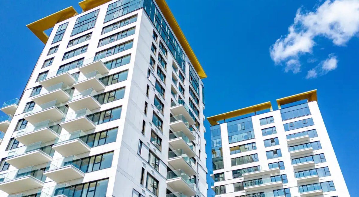 One United Properties investește masiv în rezidențial: peste 500 de apartamente în două proiecte din București Compania One United Properties continuă expansiunea pe piața imobiliară din București, planificând două proiecte rezidențiale majore