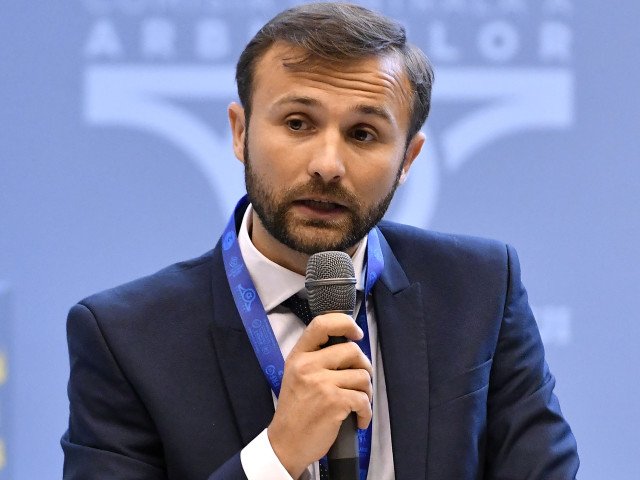 Ilie Drăgan a fost spulberat de Răzvan Burleanu la alegerile FRF: “Îmi vine să plâng”