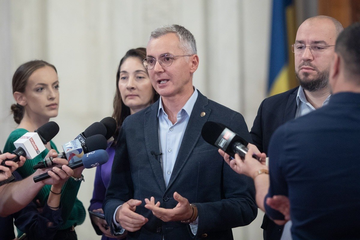 Fost ministru USR critică propunerile pentru șefia parchetelor Stelian Ion, fost ministru al Justiției din partea USR, a criticat dur propunerile actualului ministru, Radu Marinescu (PSD), pentru conducerile Parchetului General, DNA și DIICOT