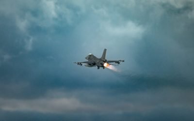 Reacție surprinzătoare a Bulgariei la decizia SUA privind bazele militare din România Ministrul bulgar al Apărării, Atanas Zaprianov, a exprimat surprinderea guvernului de la Sofia față de posibila amplasare a unor aeronave militare americane la o bază din România