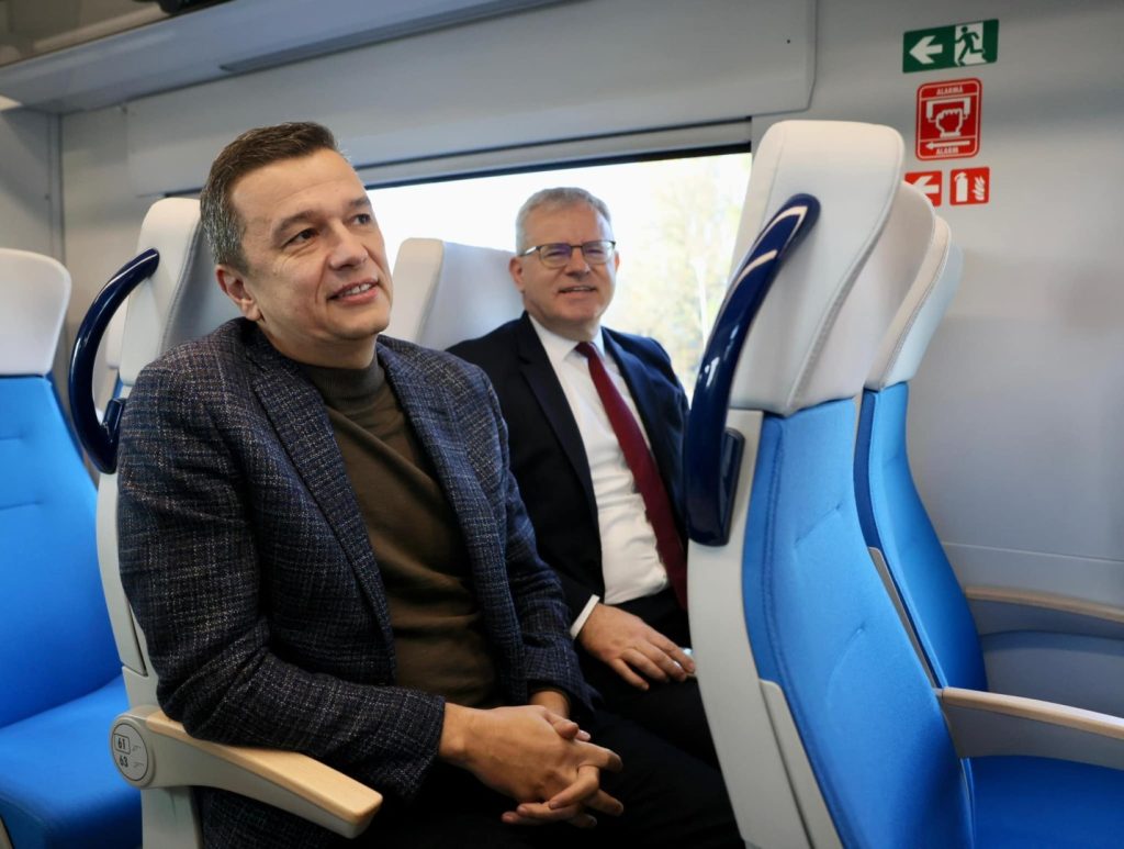 Grindeanu, la Bruxelles pentru discuții politice urgente Ministrul Transporturilor și liderul PSD, Sorin Grindeanu, va avea o serie de întâlniri la Bruxelles joi, potrivit unui anunț al Partidului Social Democrat