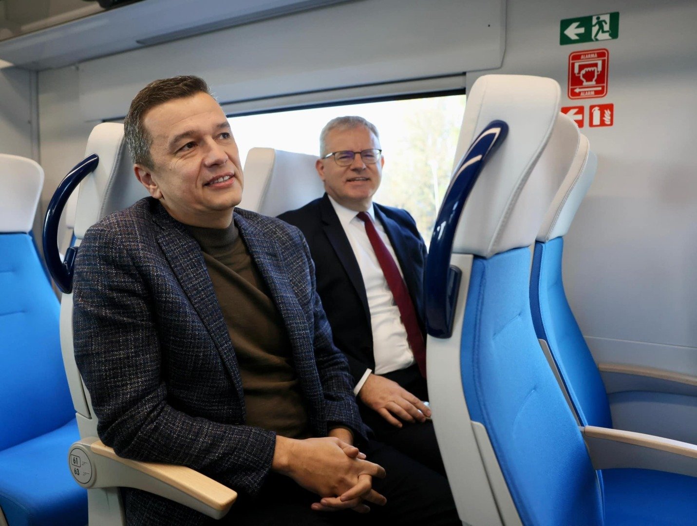 Grindeanu, la Bruxelles pentru discuții politice urgente Ministrul Transporturilor și liderul PSD, Sorin Grindeanu, va avea o serie de întâlniri la Bruxelles joi, potrivit unui anunț al Partidului Social Democrat