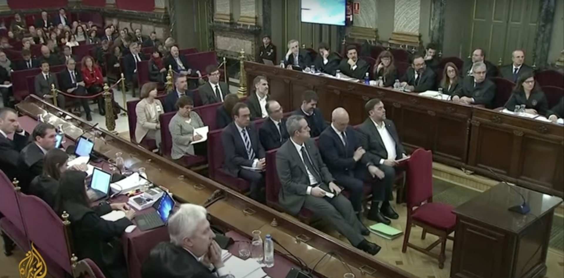 Spania relaxează accesul la asistență medicală pentru imigranții ilegali Guvernul spaniol de stânga continuă politica sa de deschidere față de imigrație, anunțând o extindere a accesului la asistență medicală pentru imigranții fără acte