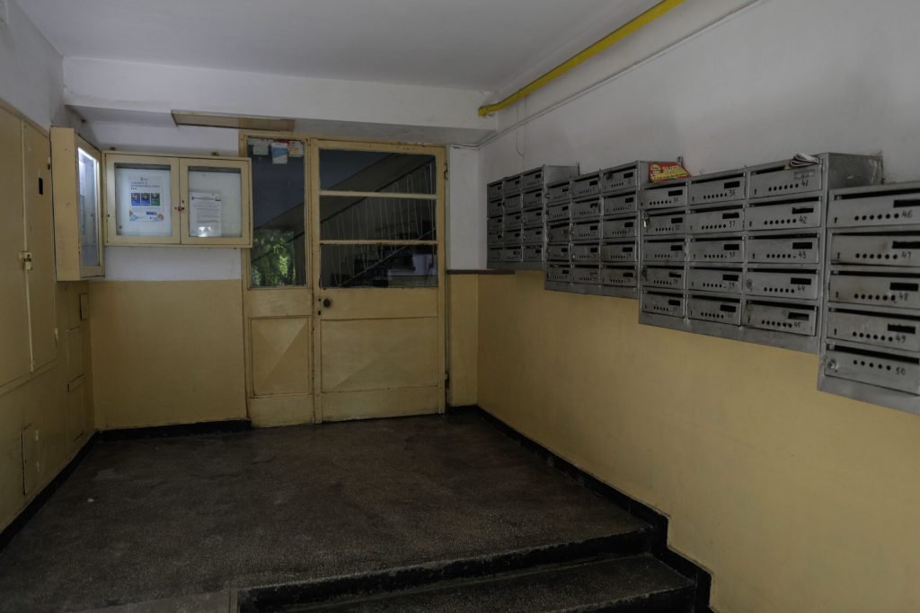 Sectorul 1: Peste 200 de asociații de proprietari, înscrise în programul de reabilitare a lifturilor Peste 200 de asociații de proprietari din Sectorul 1 au depus documentația necesară pentru a se înscrie în programul local de reabilitare a lifturilor, conform informațiilor furnizate de primărie