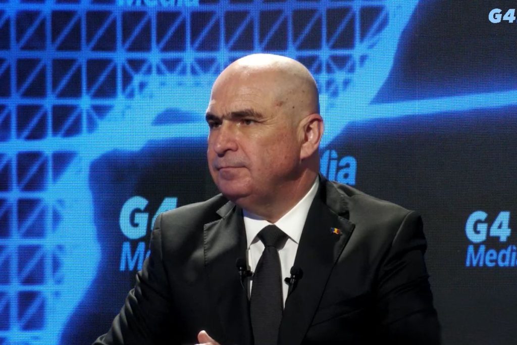 Guvernul pregătește măsuri pentru a stopa scumpirea carburanților Premierul Ilie Bolojan a anunțat joi, într-un interviu, că săptămâna viitoare guvernul va analiza un nou set de măsuri pentru a combate creșterea prețurilor la carburanți