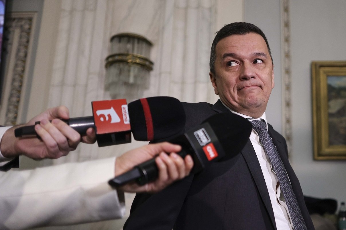 PSD afirmă că a impus pachetul de solidaritate, dar recunoaște tensiunile din coaliție Președintele PSD, a declarat joi, 19 martie, că social-democrații au reușit să impună pachetul de solidaritate, însă a subliniat că negocierile au fost tensionate