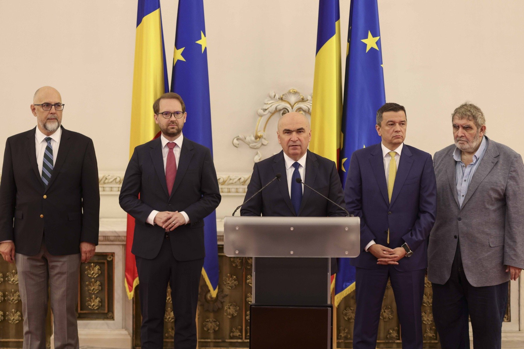 Ședință decisivă pentru deblocarea bugetului de stat Liderii coaliției de guvernare s-au reunit astăzi, începând cu ora 10:00, într-o ședință crucială pentru deblocarea bugetului de stat