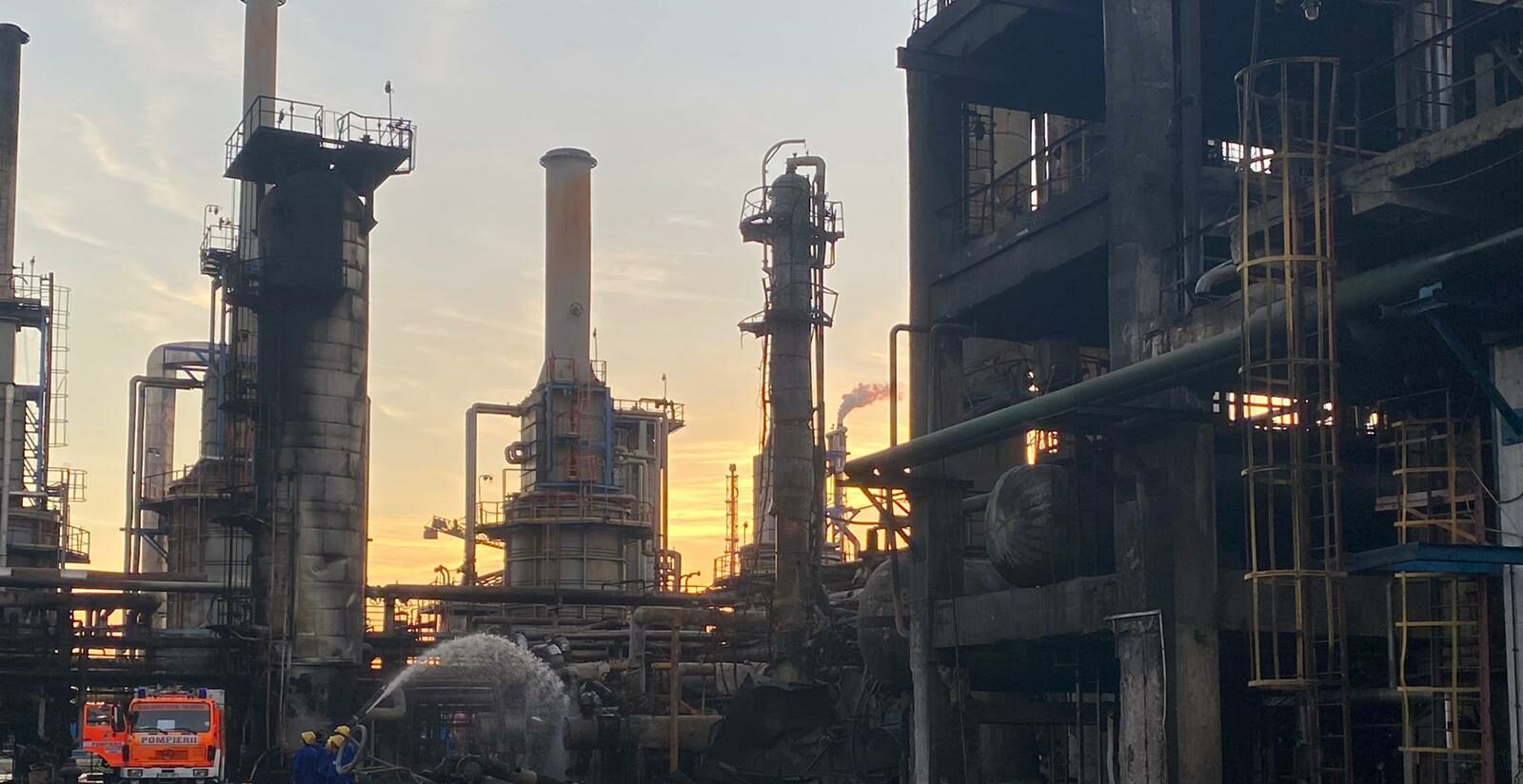 Rompetrol Rafinare începe producția unui nou tip de polimer Rompetrol Rafinare, operatorul singurei divizii de petrochimie din România, a demarat producția unui nou sortiment de polimer, Polipropilenă Random Copolimer