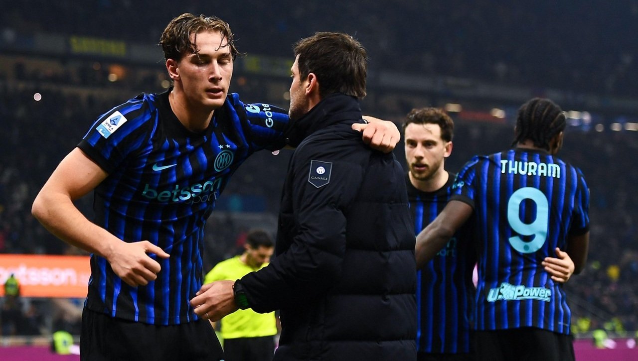 Inter decide soarta „bijuteriei” lui Cristi Chivu: Pio Esposito, un viitor pe termen lung Inter Milano a clarificat situația tânărului atacant Francesco Pio Esposito, un produs al academiei clubului