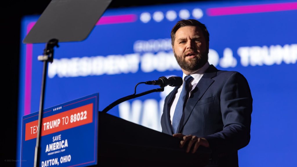 Vance, vicepreședinte american, lansează „Communion” după succesul „Hillbilly Elegy”