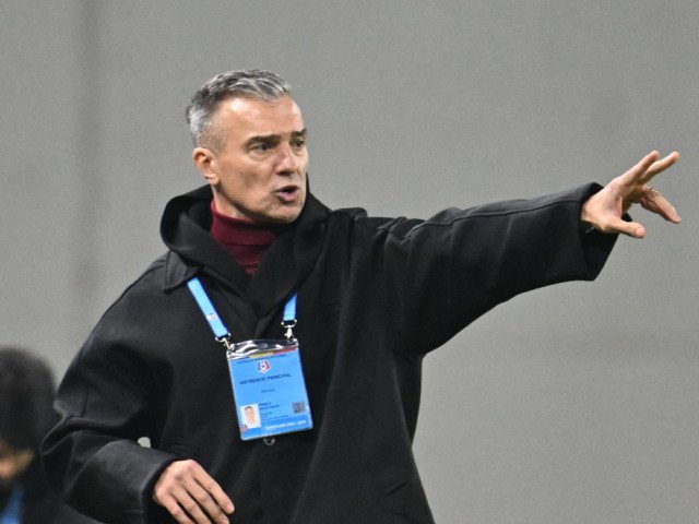 Pancu reacționează după duelul cu Coelho: „Vorbea mult, scorul e 1-1”