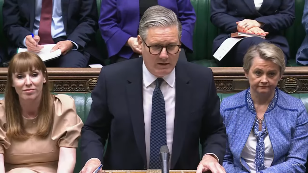 Marea Britanie interzice donațiile în criptomonede pentru partidele politice Premierul britanic Keir Starmer a anunțat miercuri în Parlamentul de la Londra o măsură semnificativă pentru finanțarea politică: interzicerea donațiilor în criptomonede pentru toate partidele politice din Regatul Unit