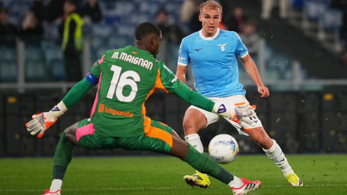 Lazio-Milan 1-0: gol di Isaksen