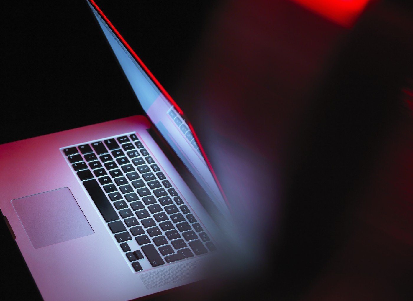 Alerta din China: Agenții AI, vulnerabili la atacuri cibernetice Echipa de răspuns la incidente informatice din China avertizează asupra riscurilor asociate utilizării platformei OpenClaw, o unealtă bazată pe inteligența artificială