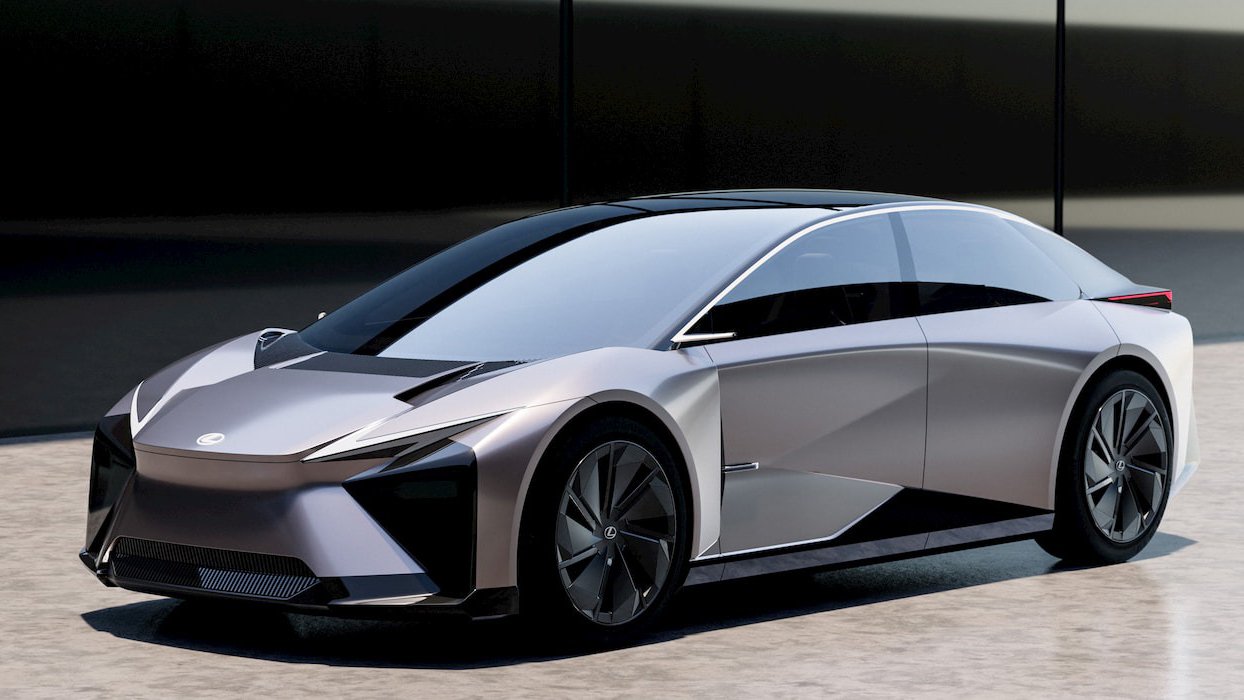 Lexus concurează Tesla Model S cu sedan electric de lux