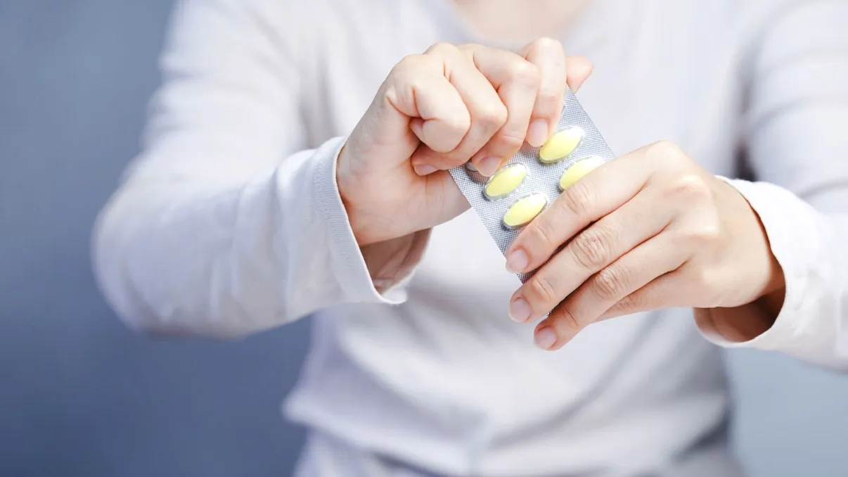 Lista medicamentelor gratuite și compensate, actualizată: Pacienții cu afecțiuni grave primesc șanse suplimentare la tratament Ministerul Sănătății a anunțat actualizarea listei medicamentelor gratuite și compensate, o decizie care va oferi acces sporit la tratamente moderne pacienților diagnosticați cu boli grave, inclusiv cancer și afecțiuni rare
