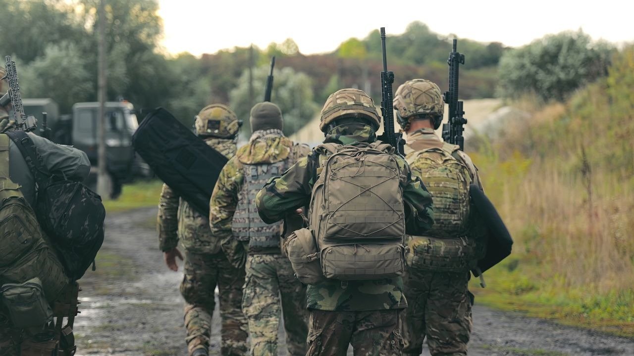 Croația reintroduce serviciul militar obligatoriu, pe fondul tensiunilor geopolitice Croația reintroduce serviciul militar obligatoriu, începând de luni, conform informațiilor publicate de agenția Reuters și preluate de Agerpres
