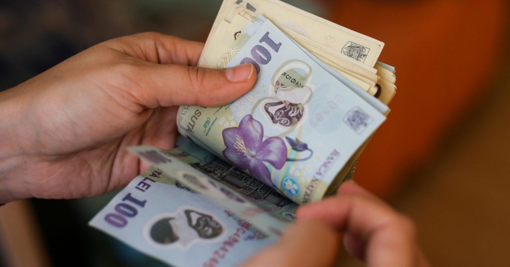 Subvenții pentru motorină: Fermierii români pot spera la ajutor financiar și în 2026 Fermierii români ar putea beneficia în continuare de sprijin financiar pentru a-și reduce costurile de producție