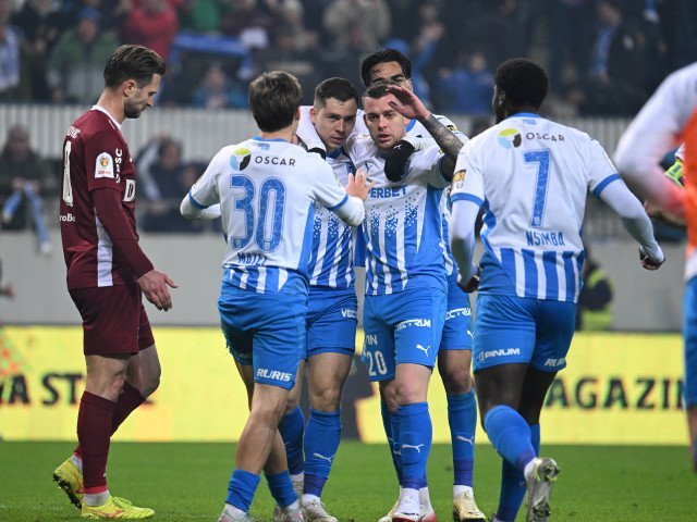 Universitatea Craiova a învins pe CFR Cluj și s-a calificat în semifinalele Cupei României, după un meci dramatic decis la loviturile de departajare