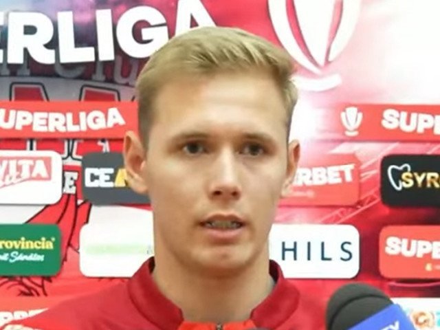Atmosfera la Dinamo, după două înfrângeri consecutive: Cristi Mihai dezvăluie starea de spirit din vestiar Dinamo se confruntă cu o perioadă dificilă, după ce a suferit două înfrângeri consecutive în competițiile recente