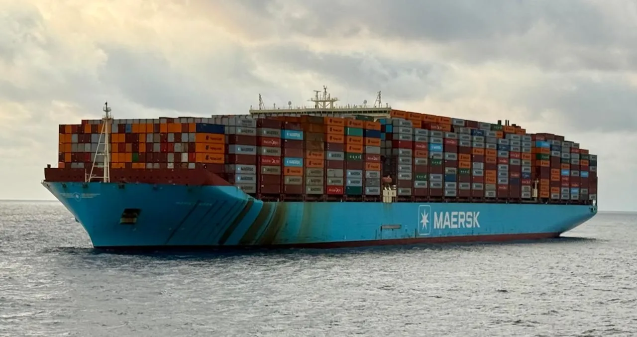 Maersk oprește tranzitul prin strâmtoarea Ormuz, decide compania daneză.