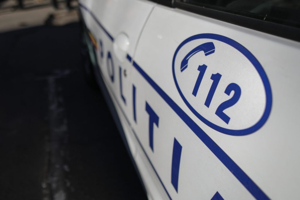 Operațiune de amploare: 83 de percheziții în țară într-un dosar de fraudă cu deșeuri Polițiștii au efectuat marți 83 de percheziții domiciliare în București și în 13 județe, într-o anchetă care vizează infracțiuni economice legate de gestionarea deșeurilor