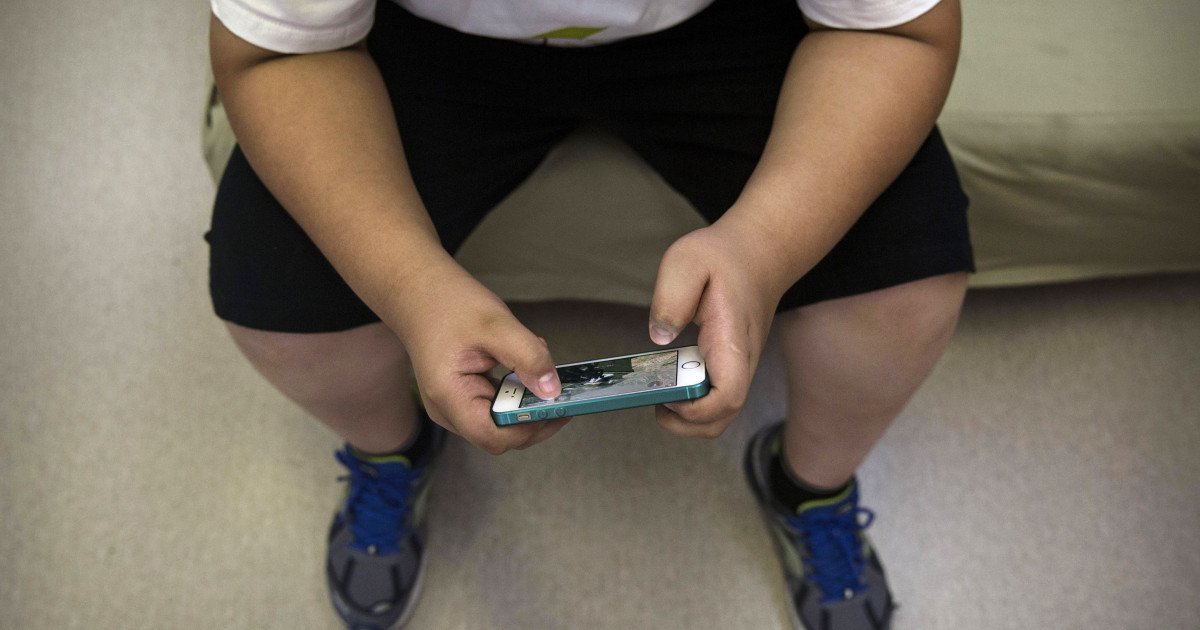 Obezitatea infantilă, o problemă globală cu perspective sumbre Peste 220 de milioane de copii din întreaga lume ar putea suferi de obezitate până în anul 2040, conform unui raport recent