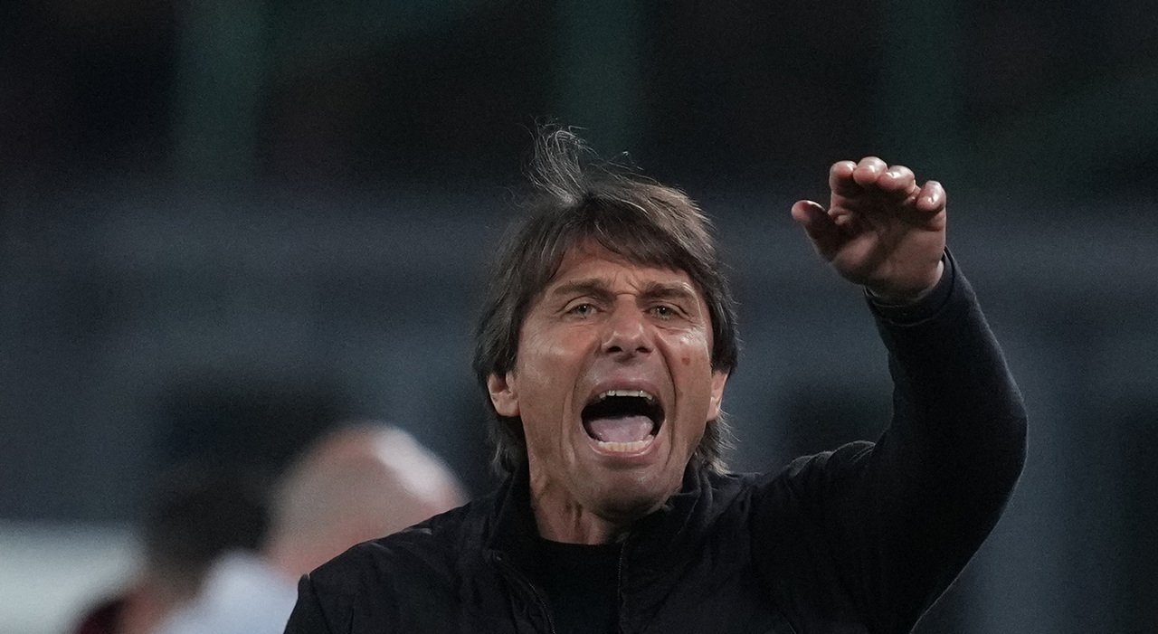 «Auguro sempre al Napoli di vincere un trofeo e di andare in Champions»
