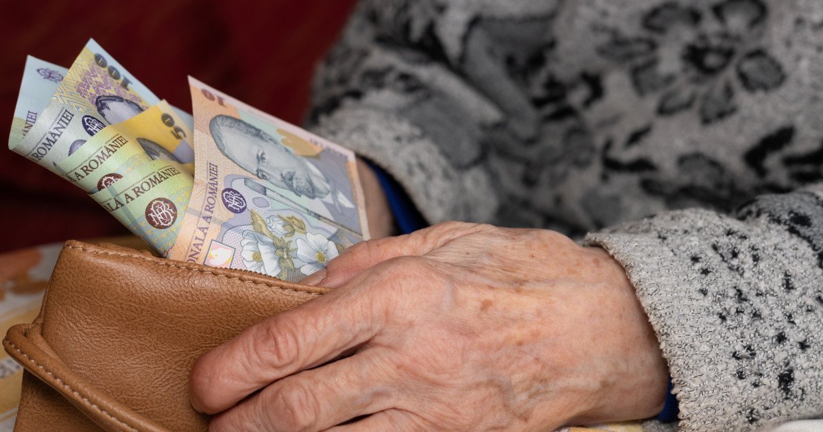 Numărul pensionarilor scade ușor, dar sistemul de pensii rămâne sub presiune Numărul pensionarilor din România a ajuns la 4.688.092 în februarie 2026, conform datelor oficiale, o ușoară scădere față de luna precedentă