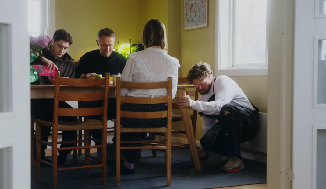 Norvegia, în luptă cu „enshittificarea” serviciilor digitale: Campania Consiliului Consumatorilor Consiliul Consumatorilor din Norvegia a lansat o campanie internațională menită să atragă atenția asupra deteriorării deliberate a produselor și serviciilor digitale, fenomen cunoscut sub denumirea de „enshittification”