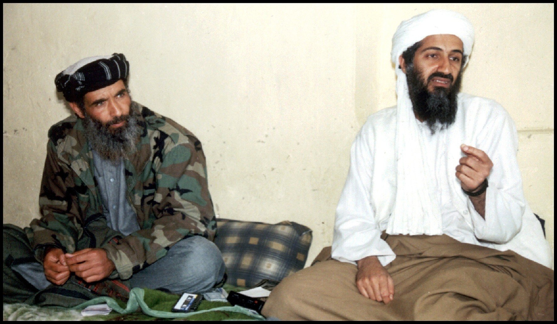 Osama bin Laden, creierul atentatelor teroriste din 11 septembrie 2001 care au devastat Statele Unite, a fost ucis într-o operațiune secretă